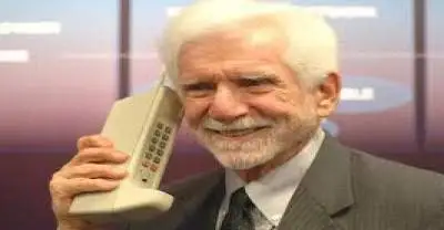 O primeiro celular